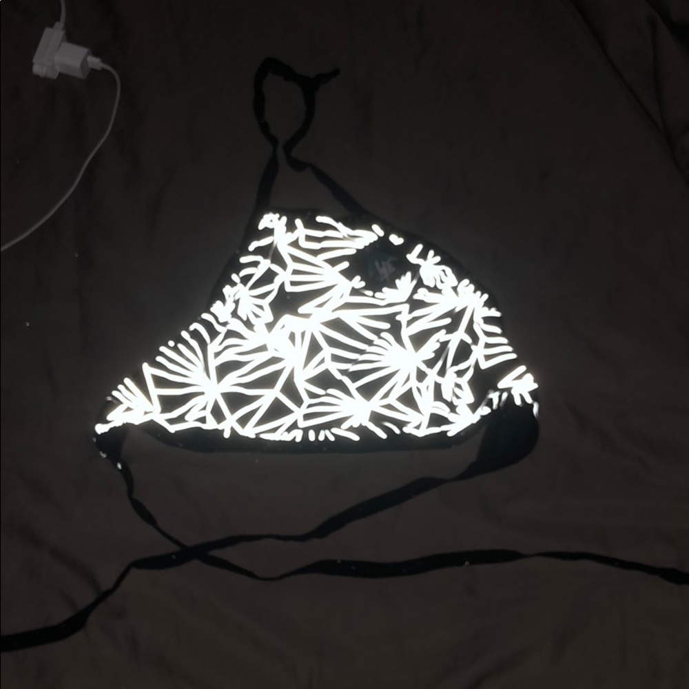 REFLECTIVE SHIRT - Picture 2 of 3